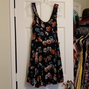 Floral Dress w/ Flower Details